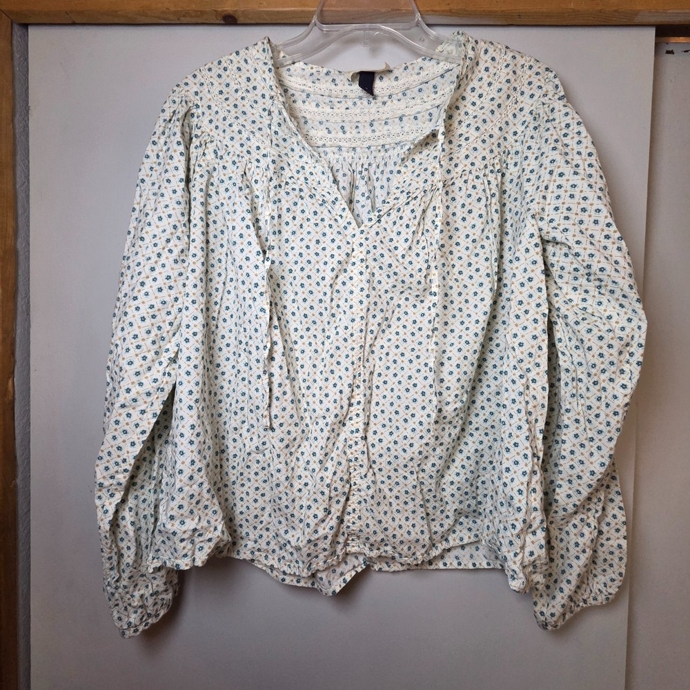 Universal Threads Women's Floral Top White Size M Peasant Cottage Cotton Blend